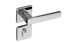 A porta é o primeiro contato com o ambiente que você deseja criar. Seja em sua casa ou escritório, nossa coleção oferece opções que combinam segurança, funcionalidade e design, proporcionando o eq